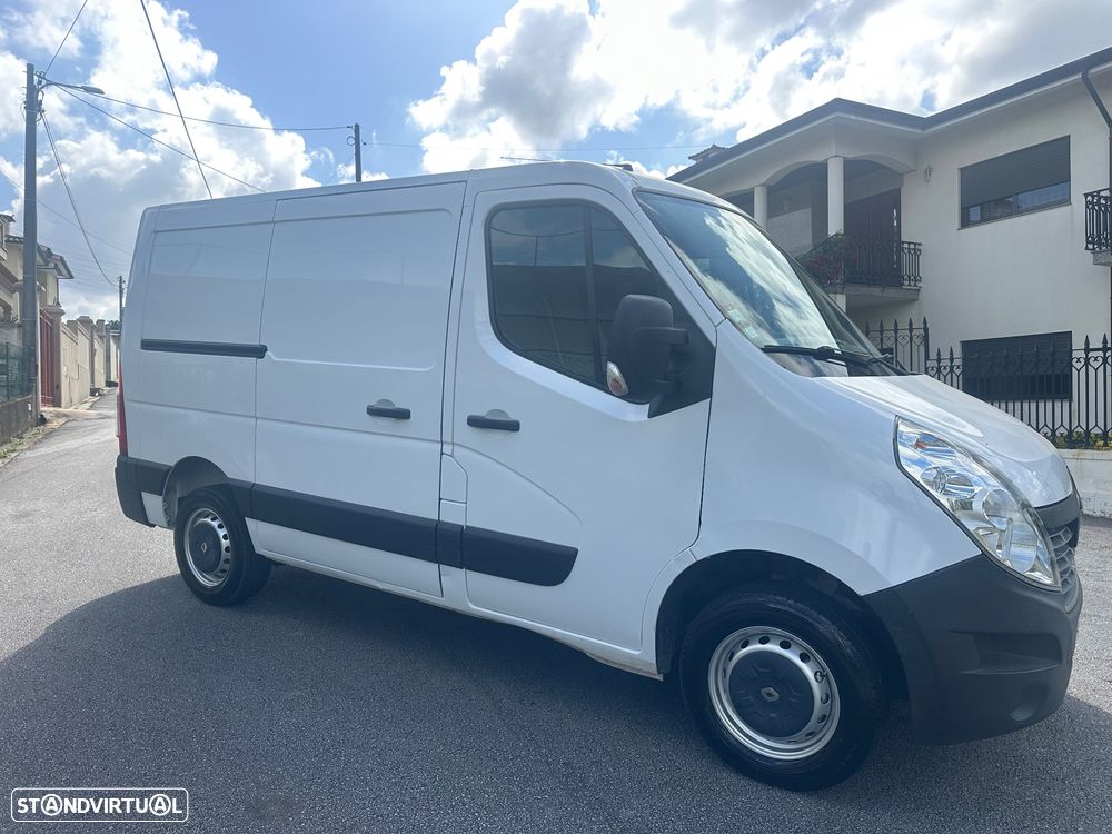 Renault Master 2.3 DCI Nacional - 3