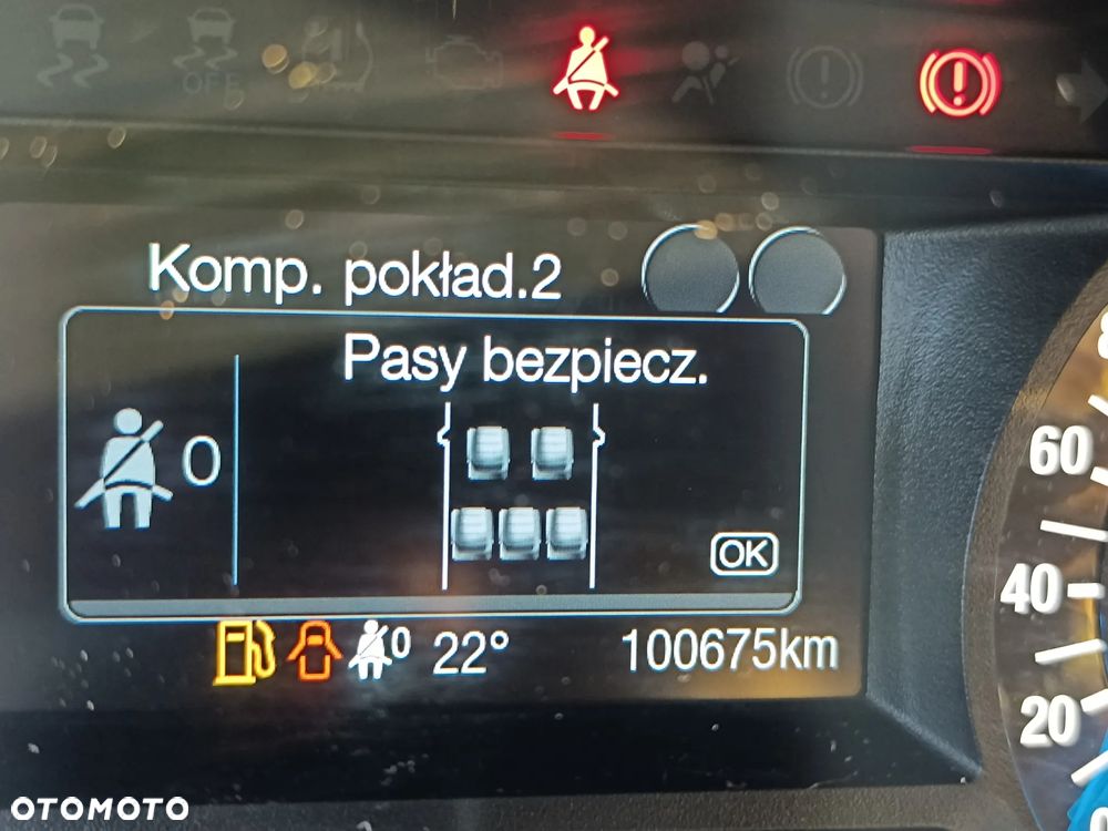 Ford S-Max - 11