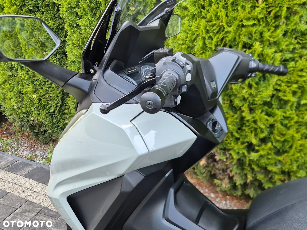 Honda NSS - 21
