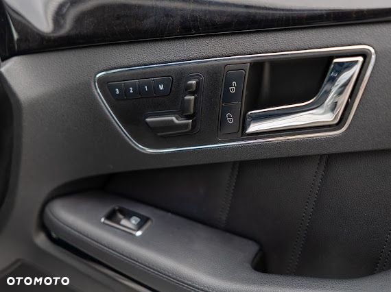 Mercedes-Benz Klasa E 63 AMG AMG Speedshift 7G-MCT - 17