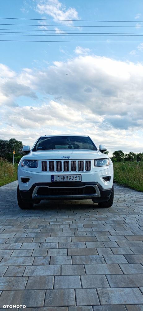 Jeep Grand Cherokee - 1