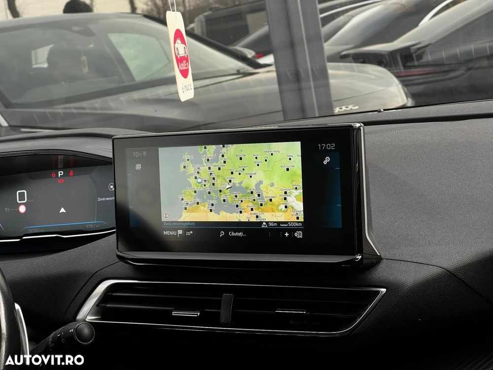Peugeot 3008 1.2 PureTech 130 EAT8 Allure Pack - 11