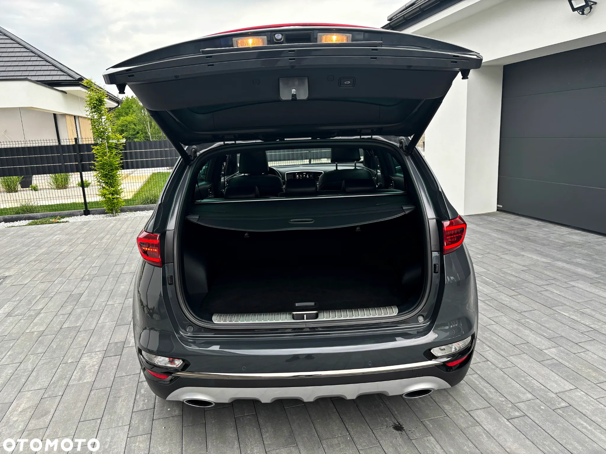 Kia Sportage 2,0 CRDI AWD GT Line - 31