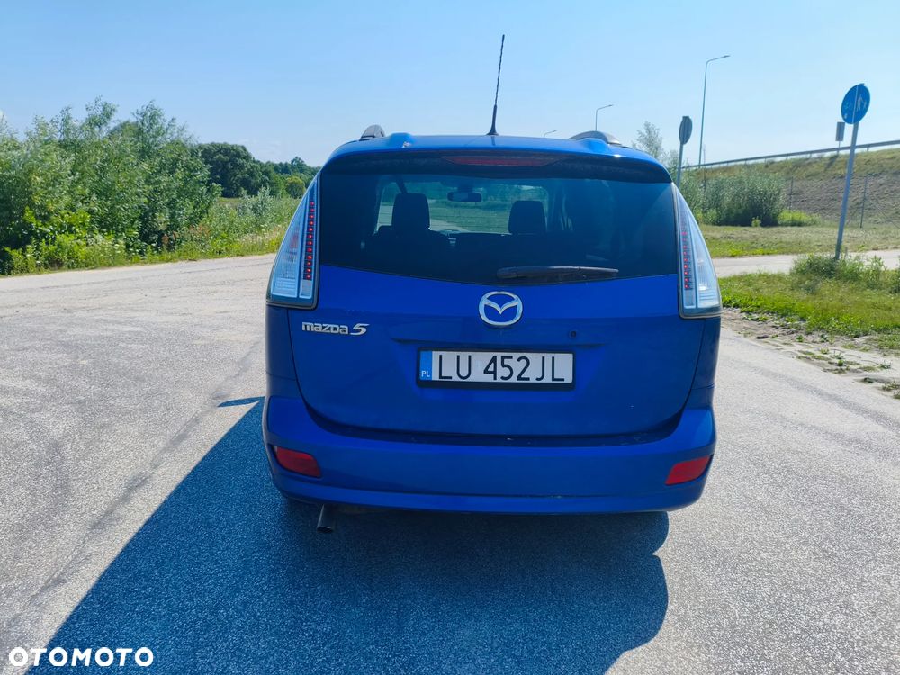 Mazda 5 2.0 Exclusive + - 8