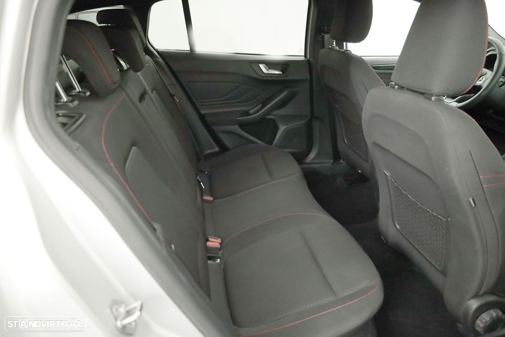 Ford Focus SW 1.0 EcoBoost MHEV ST-Line Aut. - 22