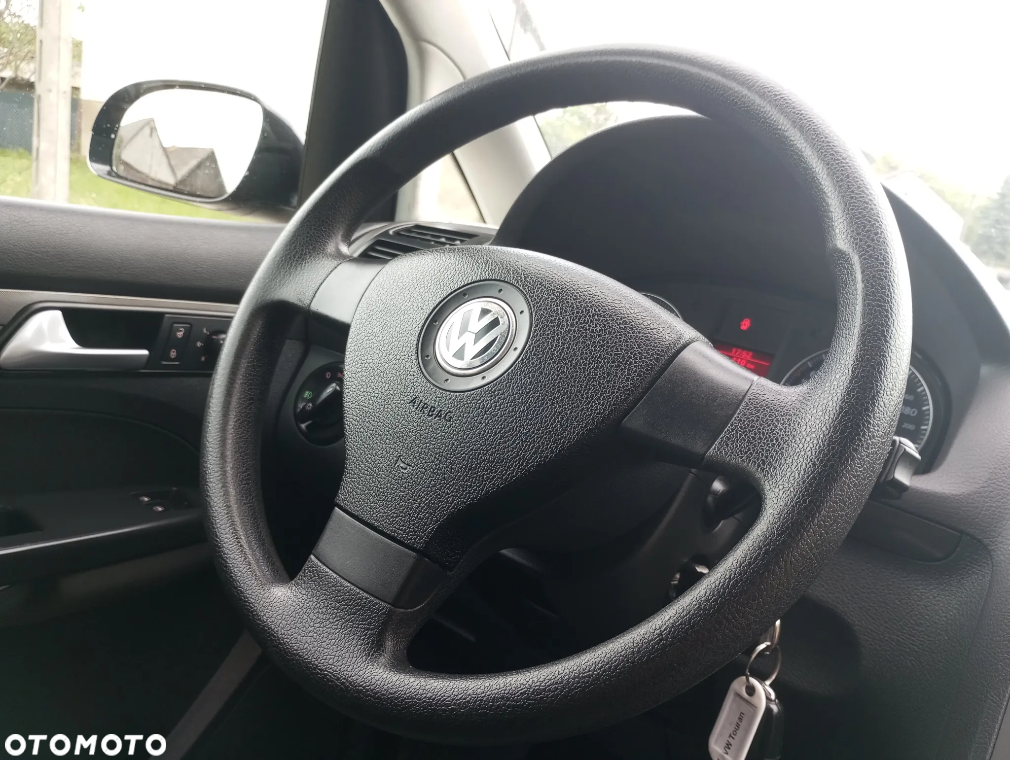 Volkswagen Touran 1.6 Trendline - 18