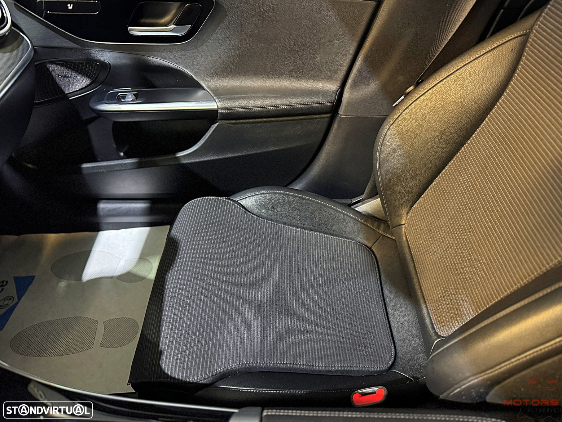 Mercedes-Benz C 220 Station d 9G-TRONIC Avantgarde - 21