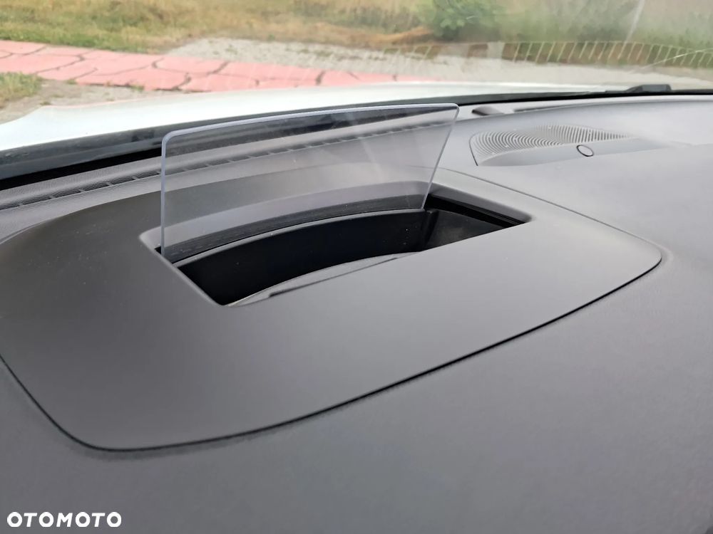 Ford Focus 2.0 EcoBlue Titanium Business - 17