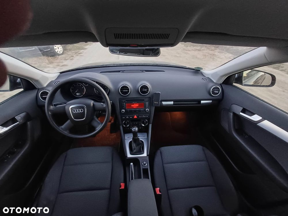 Audi A3 Sportback 1.6 Attraction - 7
