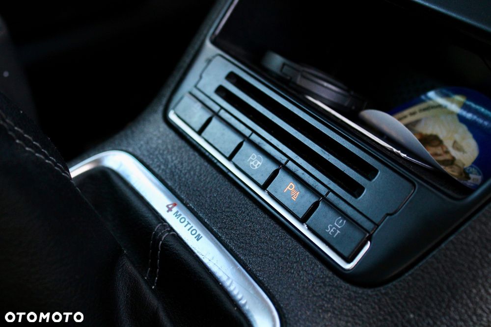 Volkswagen Tiguan - 20