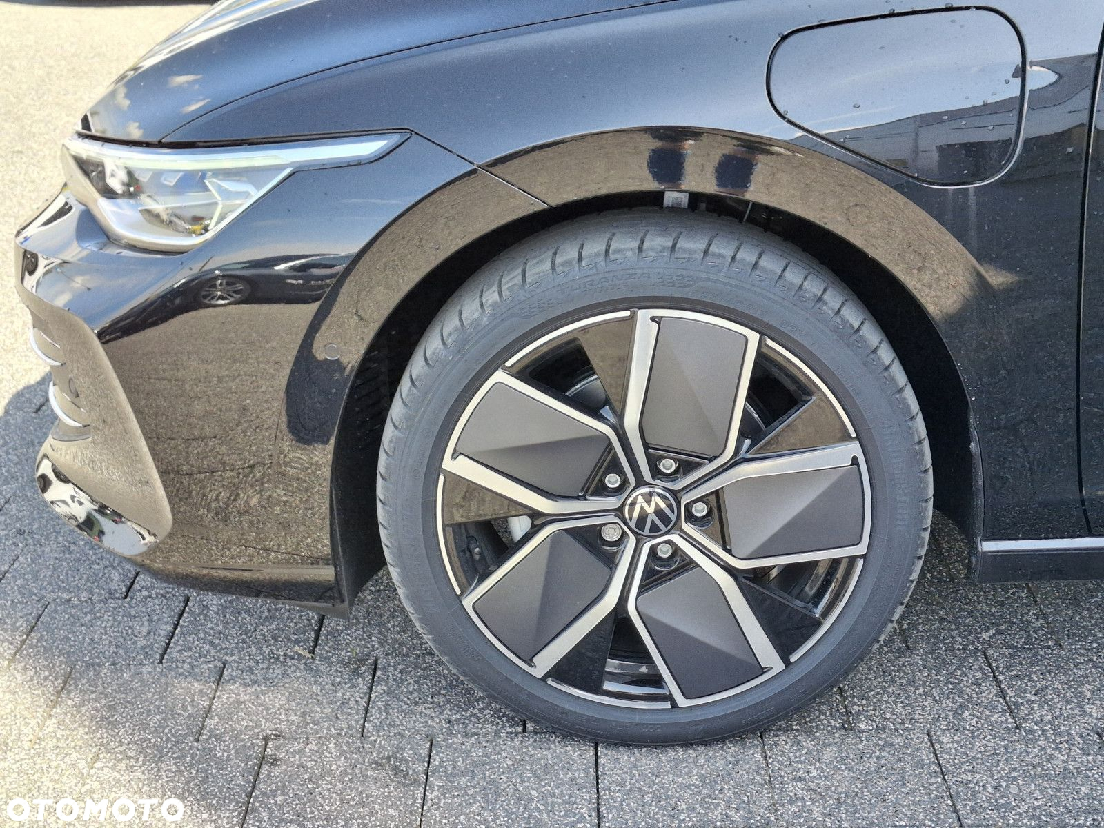 Volkswagen Golf - 4