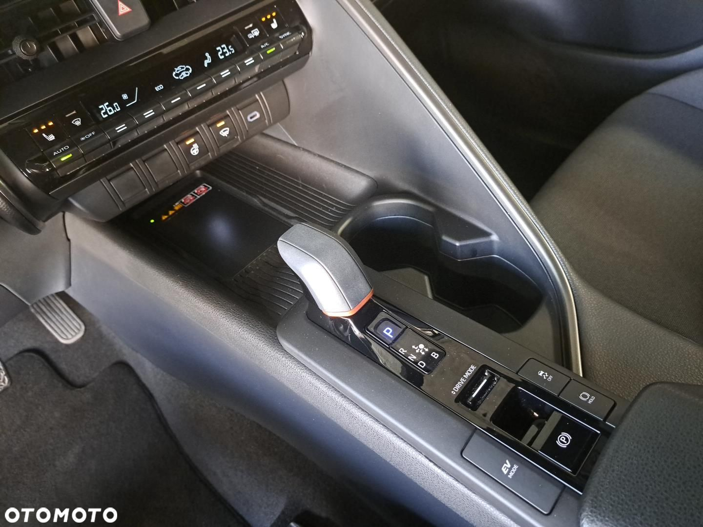 Toyota C-HR - 23