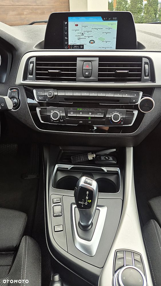 BMW Seria 1 118d Sport Line Shadow - 13