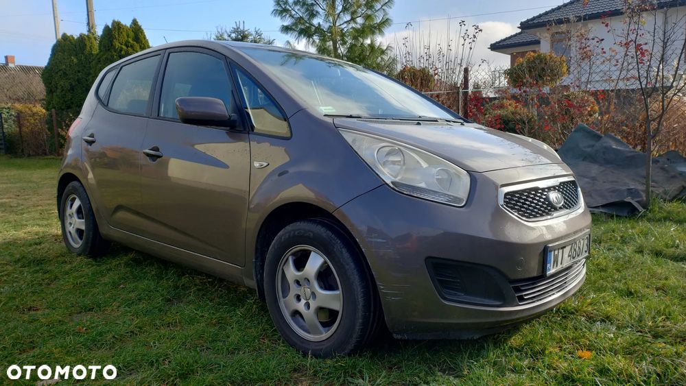 Kia Venga 1.4 L - 5