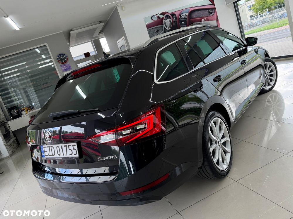 Skoda Superb 2.0 TDI DSG Style - 36