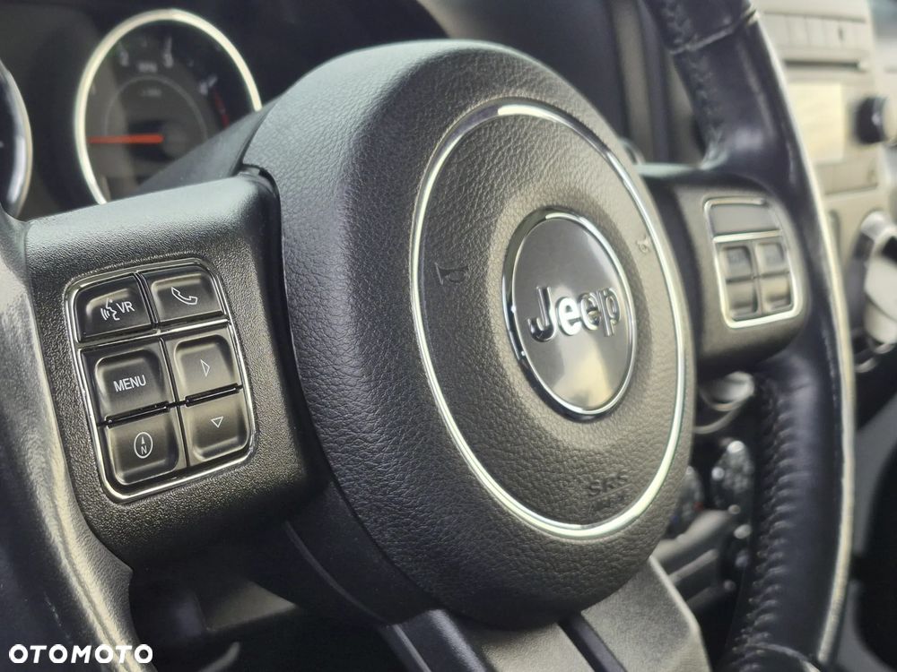 Jeep Wrangler - 15