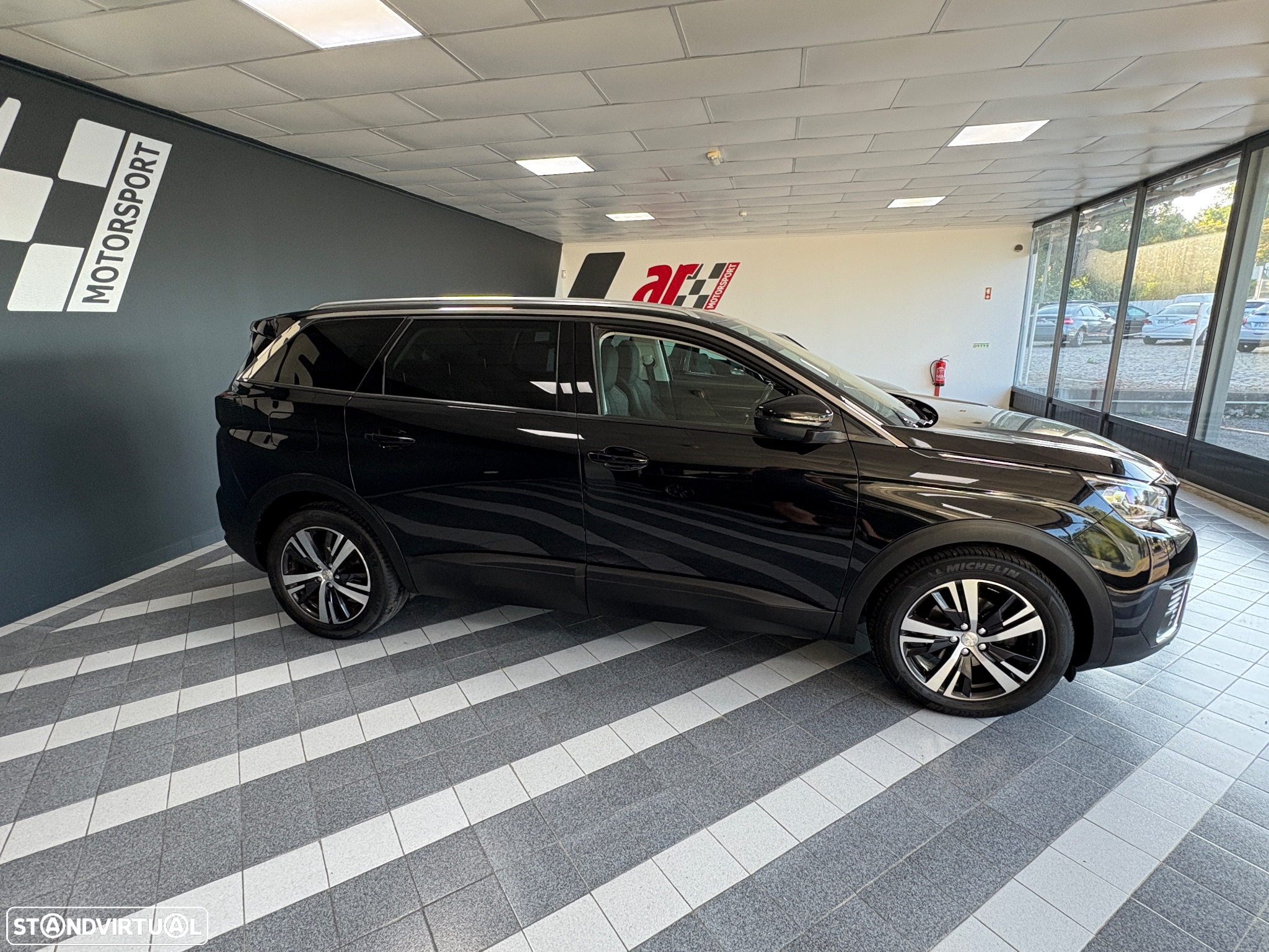 Peugeot 5008 1.6 HDi Allure J17 - 6