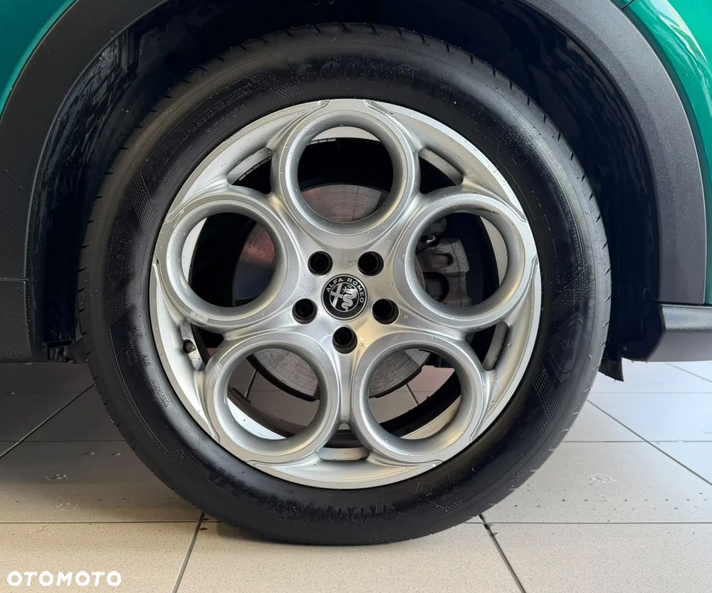 Alfa Romeo Tonale 1.5 T4 GSE mHEV Sprint DCT - 23