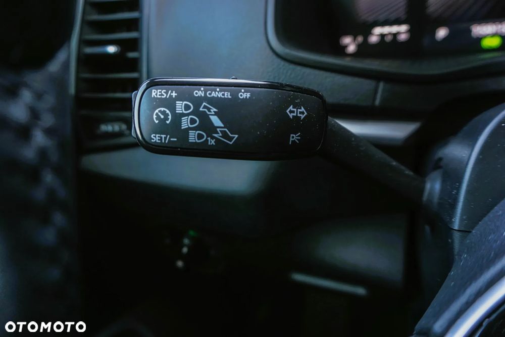 Skoda Karoq 1.5 TSI ACT Selection DSG - 14