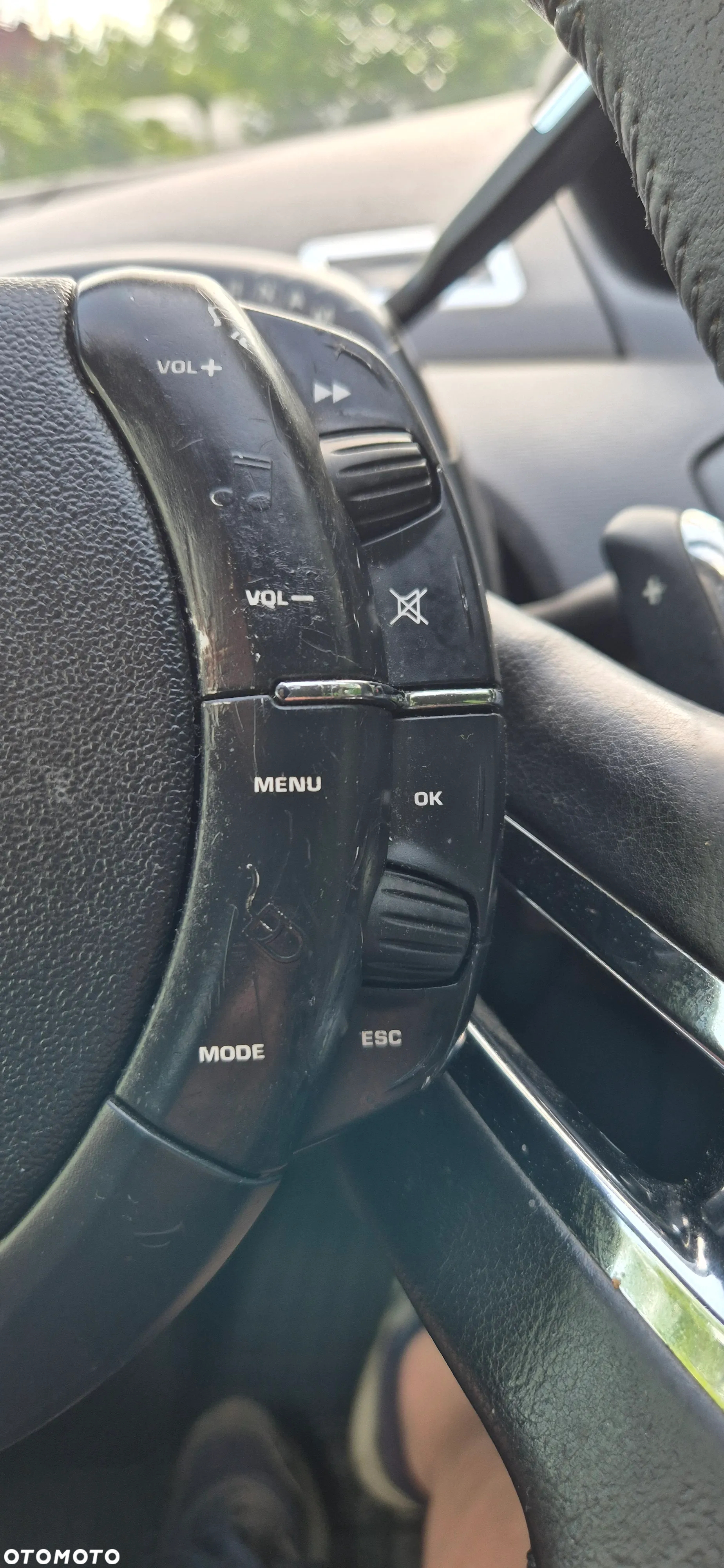 Citroën C4 Picasso 1.6 HDi Equilibre Navi Pack MCP - 26