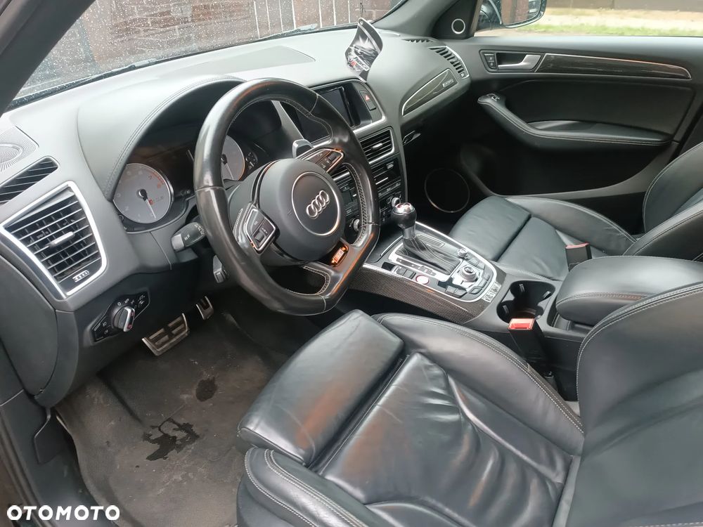 Audi SQ5 - 12