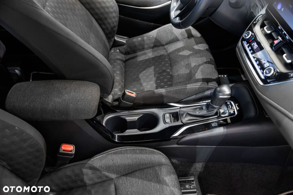 Toyota Corolla 1.8 Hybrid Comfort - 33