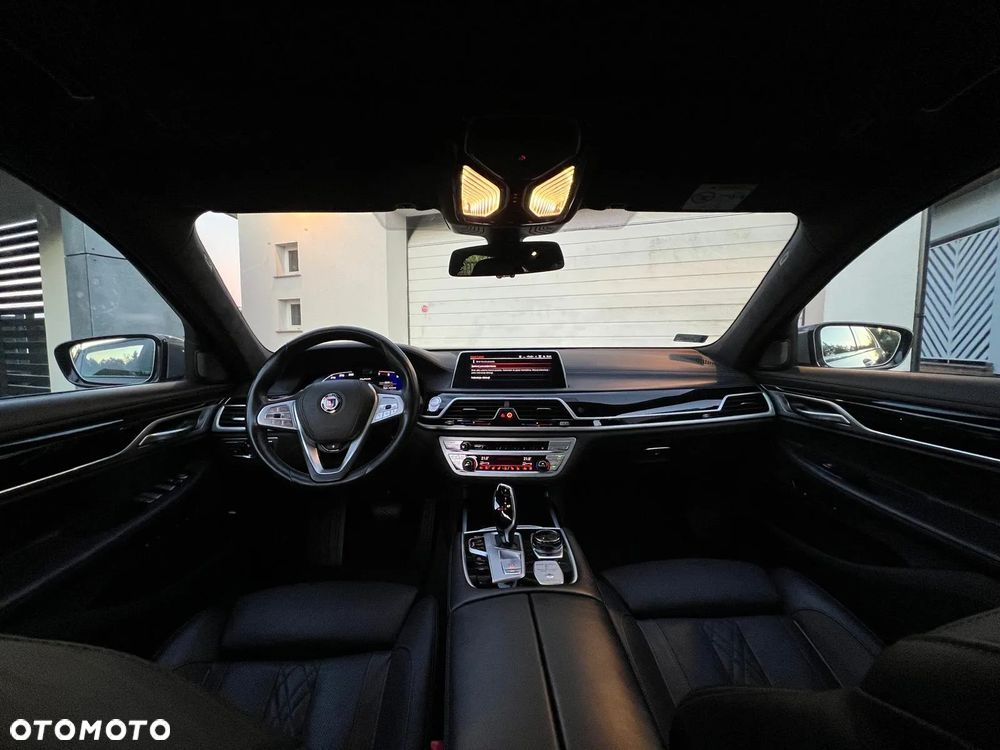 BMW-ALPINA B7 Biturbo - 29