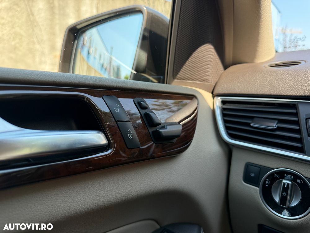 Mercedes-Benz ML - 26