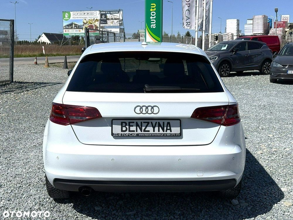 Audi A3 Sportback 1.2 TFSI Attraction - 8