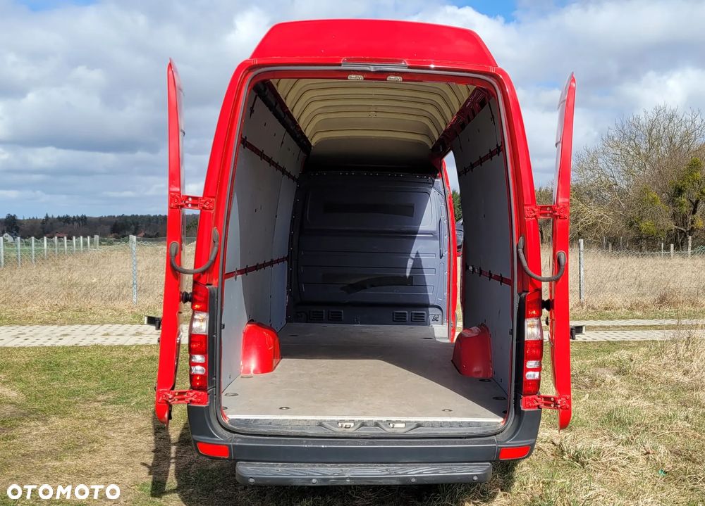 Mercedes-Benz Sprinter - 18