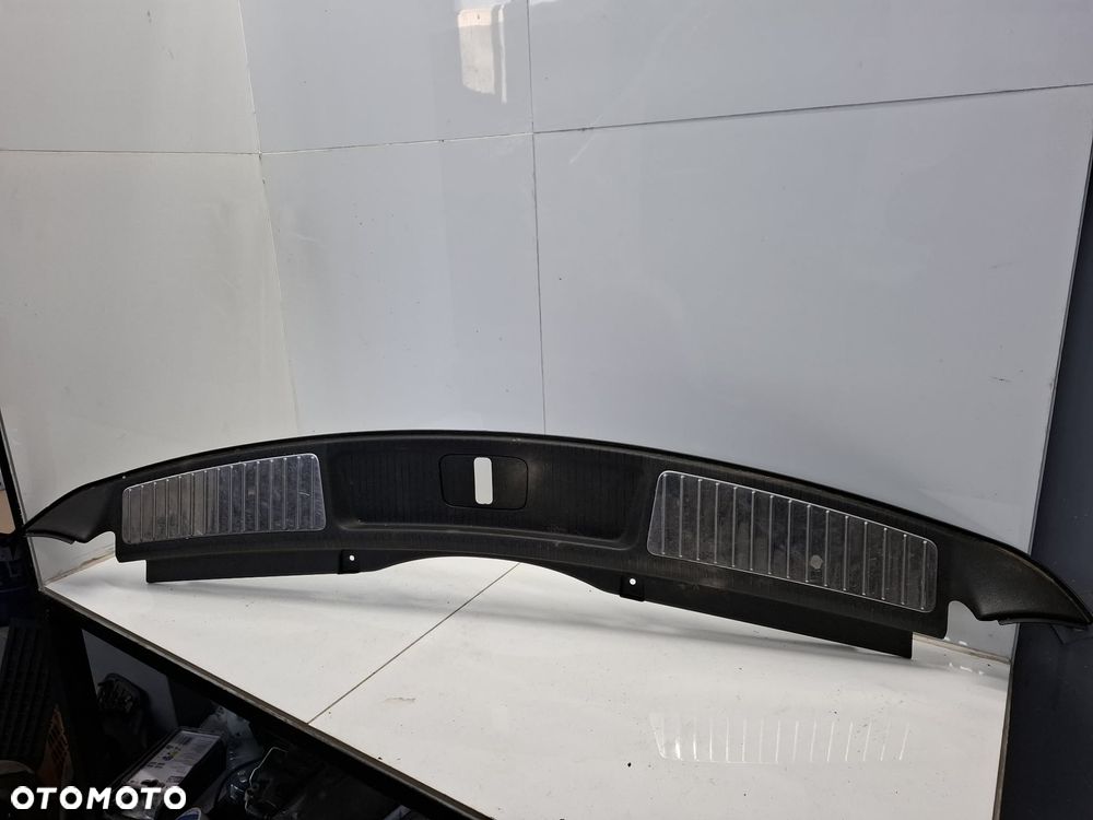 LISTWA NAKŁADKA PASA TYLNEGO TYLNA OPEL INSIGNIA A KOMBI - 2