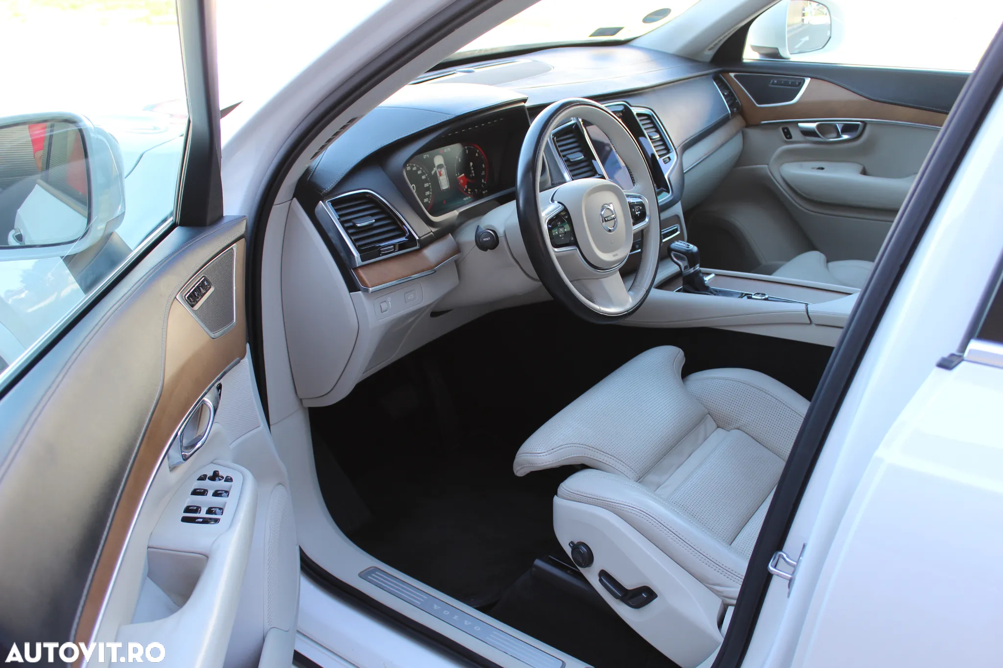 Volvo XC 90 D5 AWD Inscription - 7