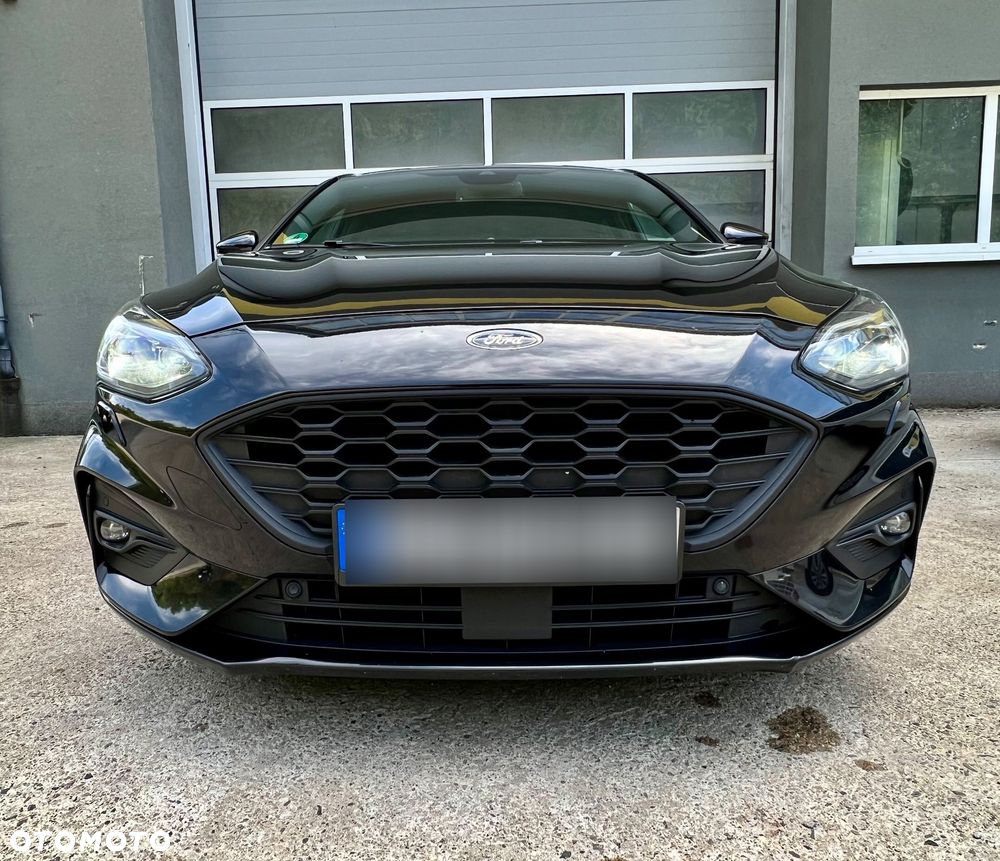 Ford Focus 2.0 EcoBlue STart-Stopp-System ST-LINE - 4