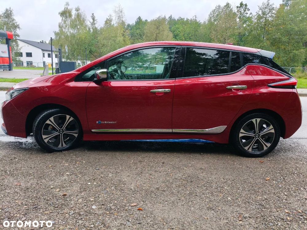 Nissan Leaf 40 kWh TEKNA - 3