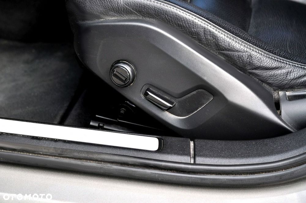Volvo V60 D3 Geartronic Momentum Pro - 22