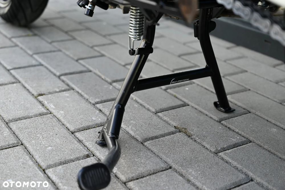 Honda CB - 25