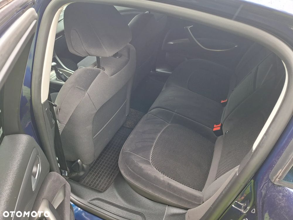 Citroën C5 2.0i 16V Dynamique - 8