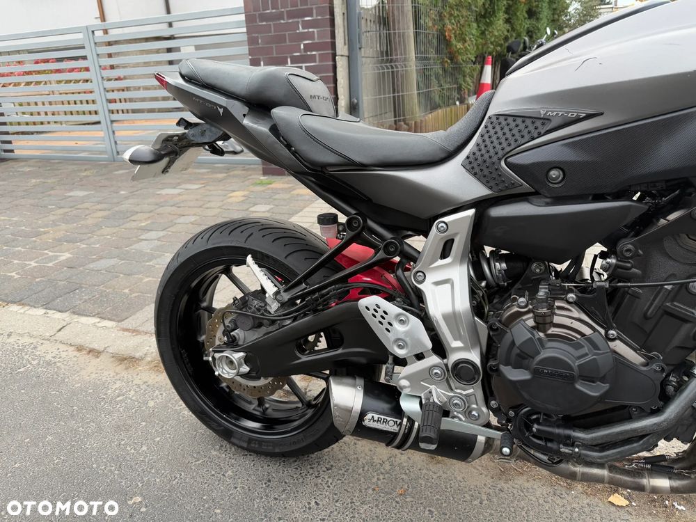 Yamaha MT - 19