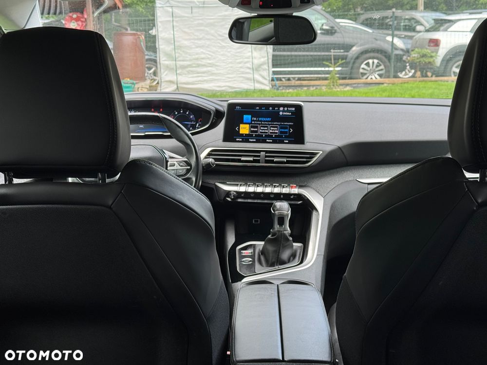 Peugeot 3008 1.2 PureTech Allure - 18
