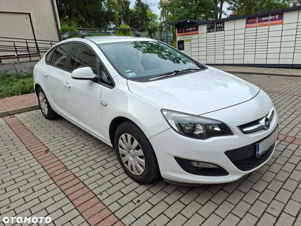 Opel Astra 1.4 Turbo Style - 1