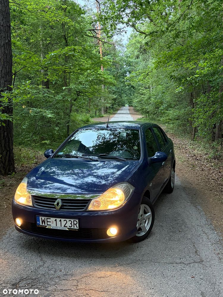 Renault Thalia 1.4 16V All Inclusive - 1