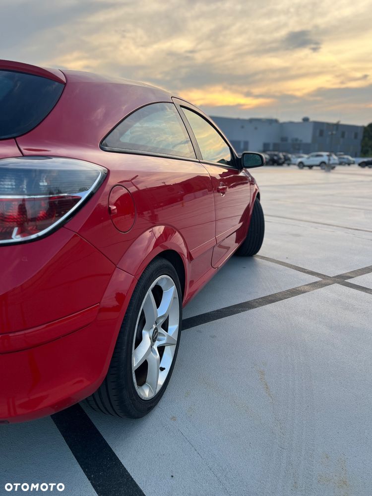 Opel Astra 1.9 CDTI Cosmo - 5