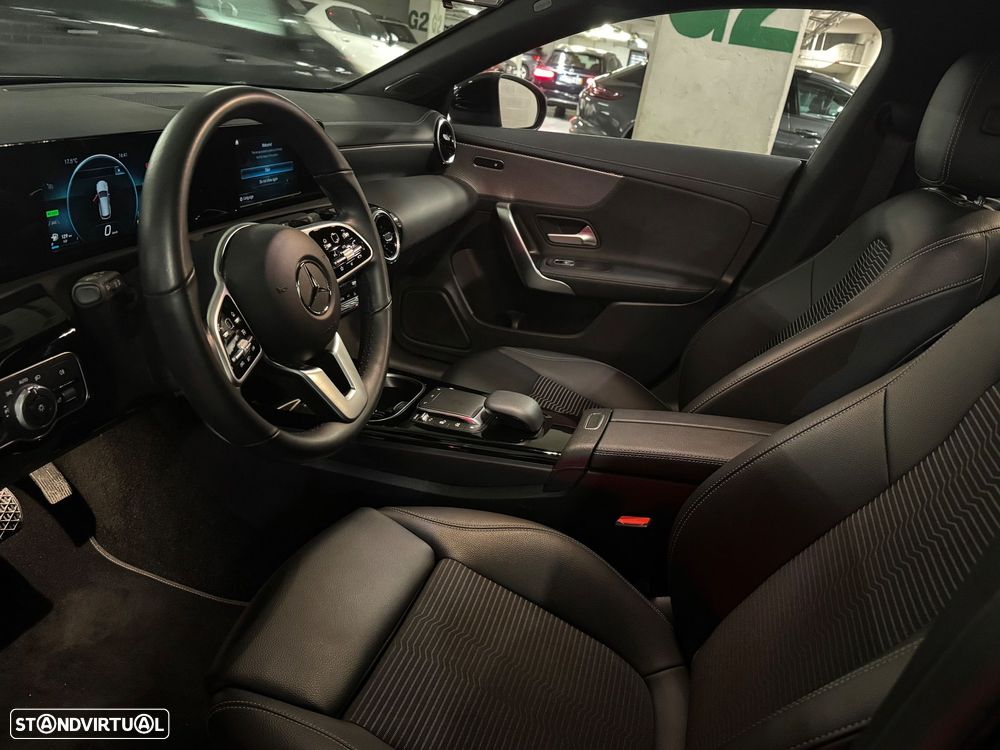 Mercedes-Benz CLA 250 e 8G-DCT Progressive - 22