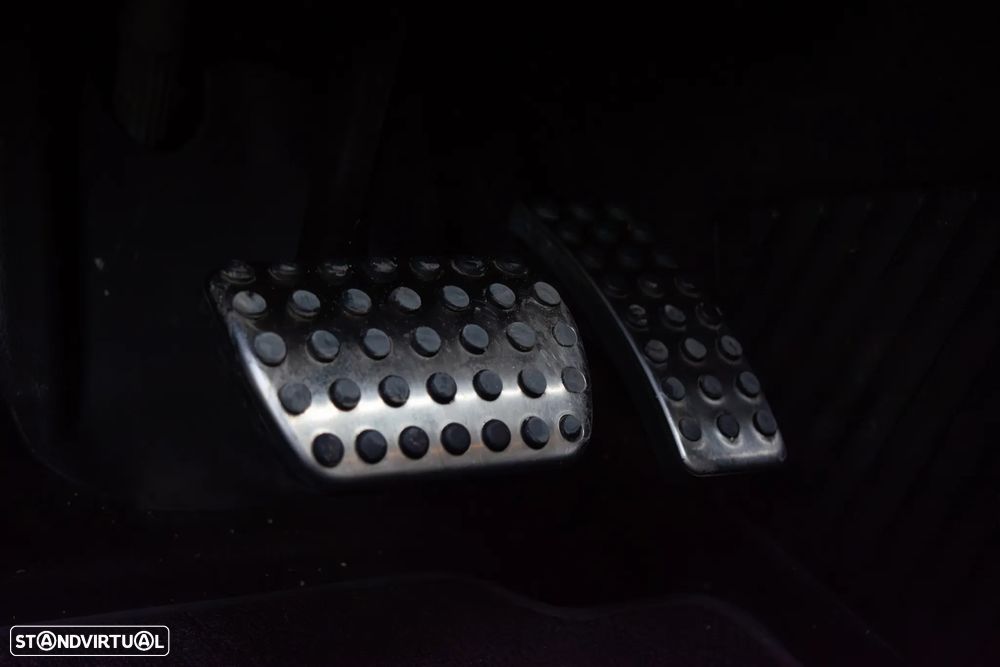 Mercedes-Benz A 45 AMG 4Matic Speedshift 7G-DCT Edition 1 - 18