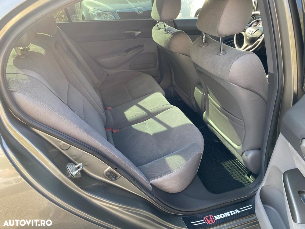 Honda Civic 1.4 i-VTEC i-SHIFT Comfort - 10