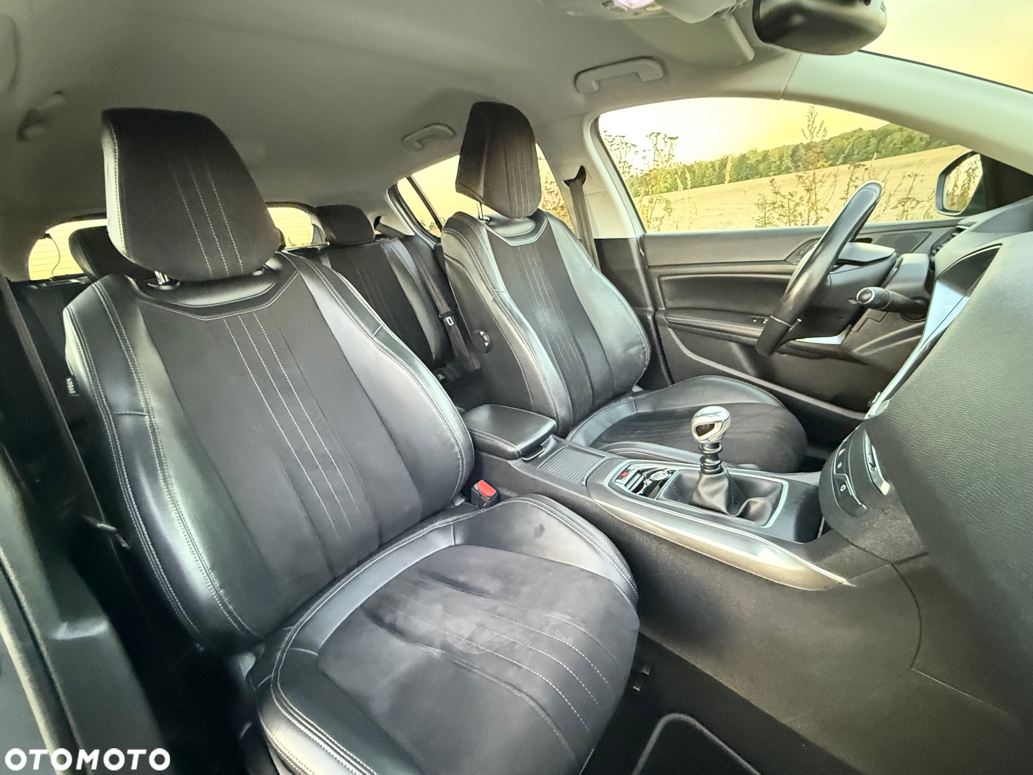 Peugeot 308 1.6 e-HDi Allure S&S - 23