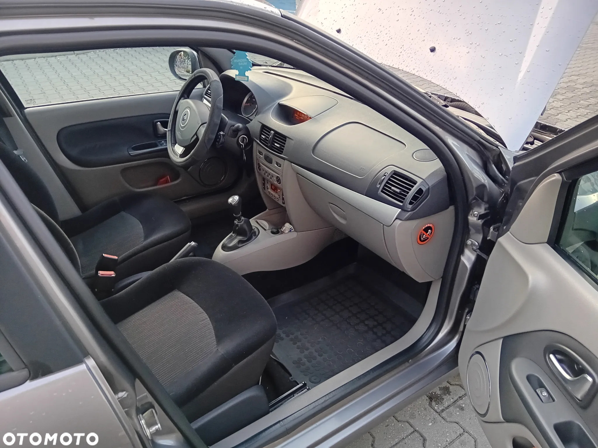 Renault Thalia 1.2 16V All Inclusive Euro5 - 15
