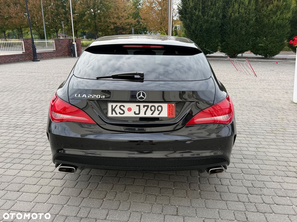 Mercedes-Benz CLA 220 d 7G-DCT AMG Line - 12