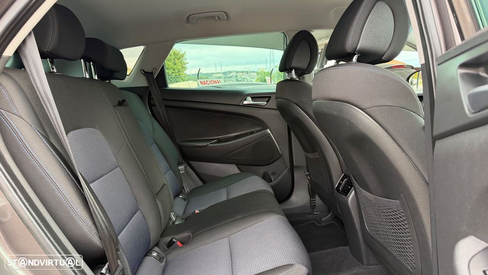 Hyundai Tucson 1.7 CRDi Executive DCT - 22