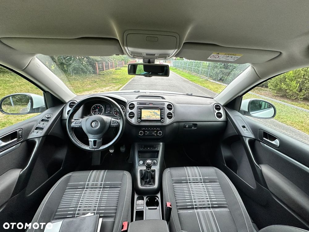 Volkswagen Tiguan 1.4 TSI BlueMotion Technology Lounge Sport & Style - 28
